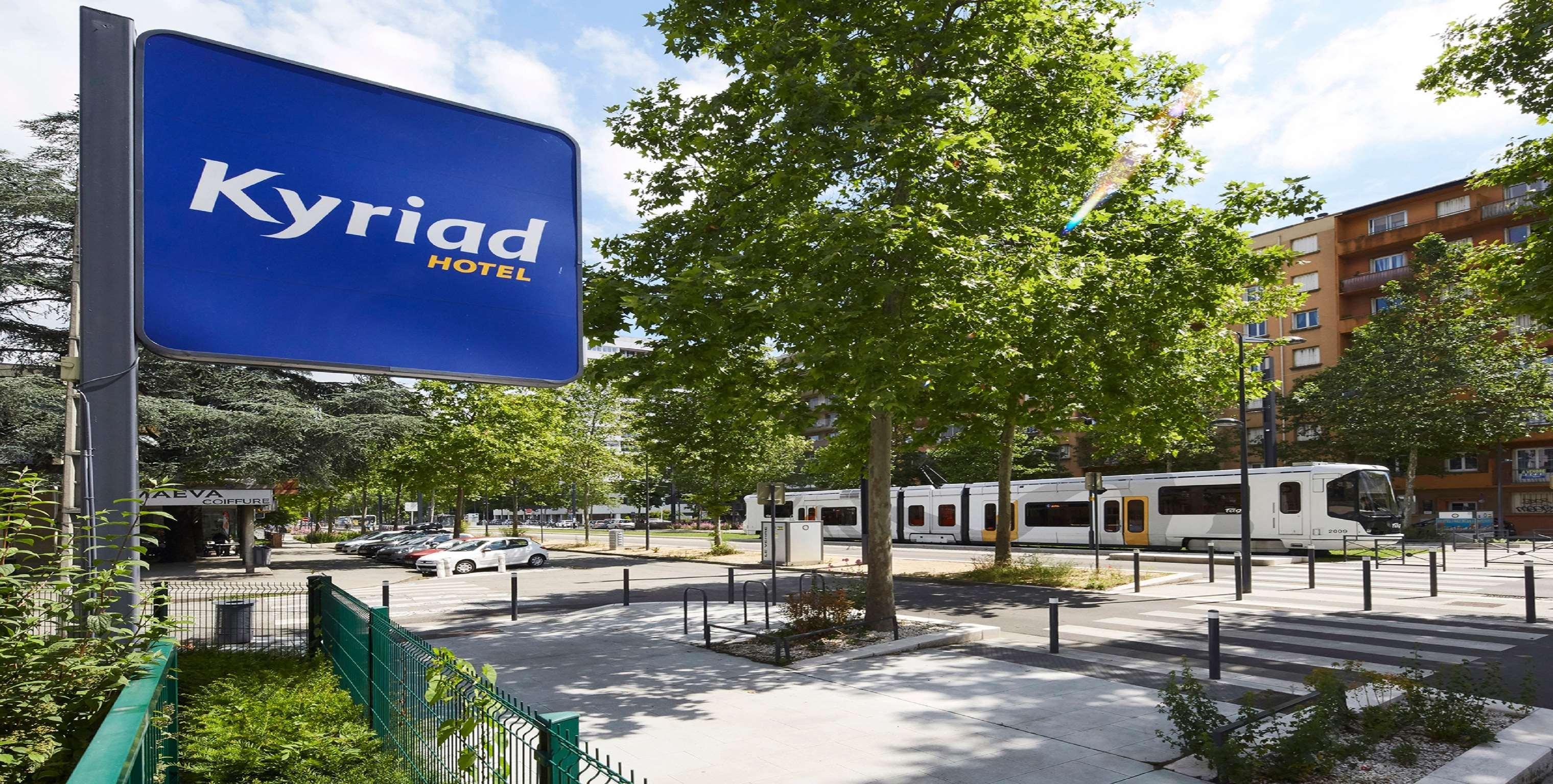 Kyriad Grenoble Centre Экстерьер фото