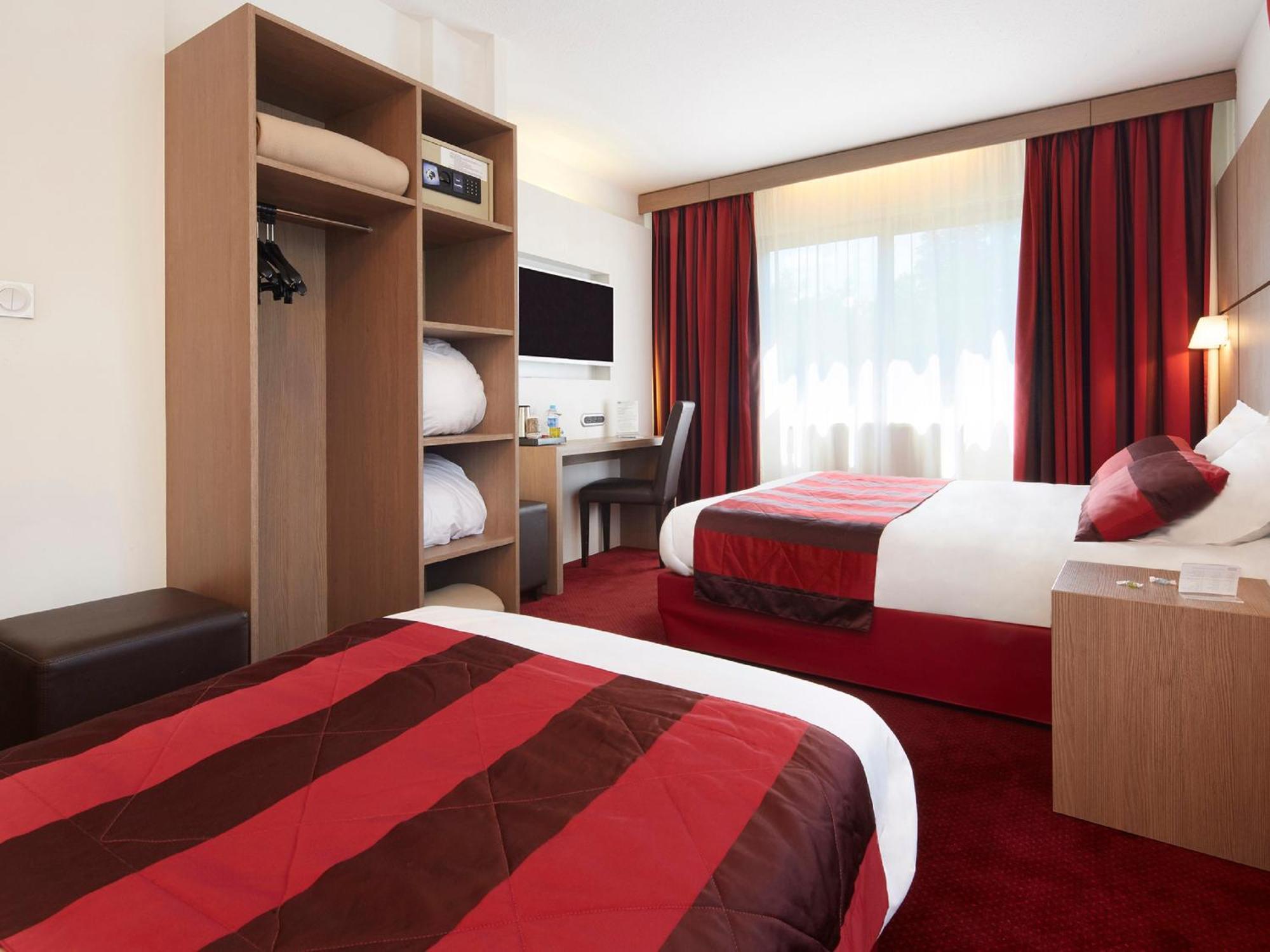 Kyriad Grenoble Centre Экстерьер фото